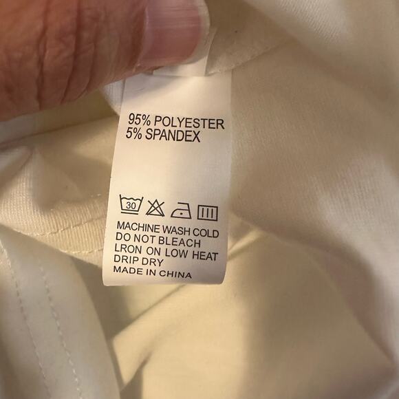 💥“Good Moms Say Bad Words” Women’s Sleeveless Tank size Small White, funny mom - Picture 8 of 9